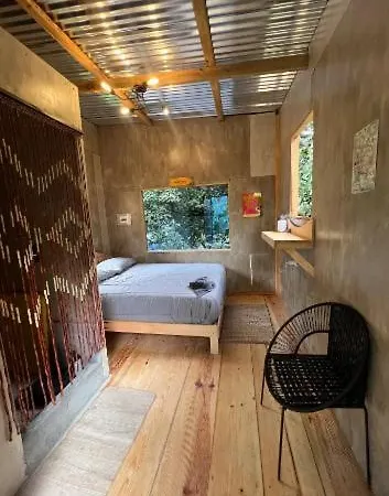 Eb5 Escape-Contemporary Stay, San Marcos La Laguna, City Art